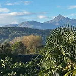 Dreams Of Alaric Maison De Charme Avec Piscine Aux Pieds Des Pyrenees Ideal Base Cyclists Exploring Legendary Climbs Nyaraló