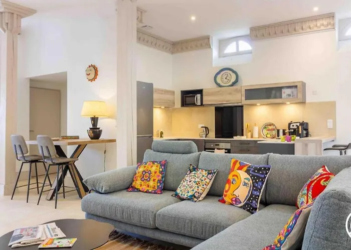 Dom wakacyjny Dreams Of Alaric Maison De Charme Avec Piscine Aux Pieds Des Pyrenees Ideal Base Cyclists Exploring Legendary Climbs Ordizan